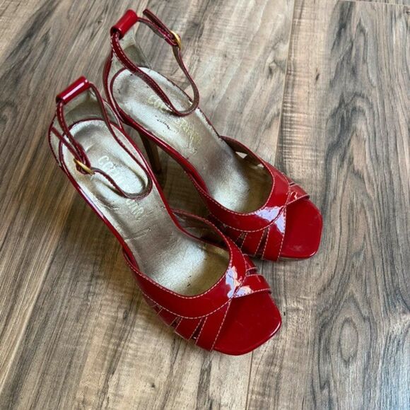 Colin Stuart size 6.5 M red heels - Picture 1 of 5